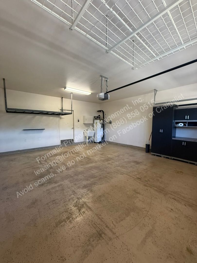 Gallery Image 18
