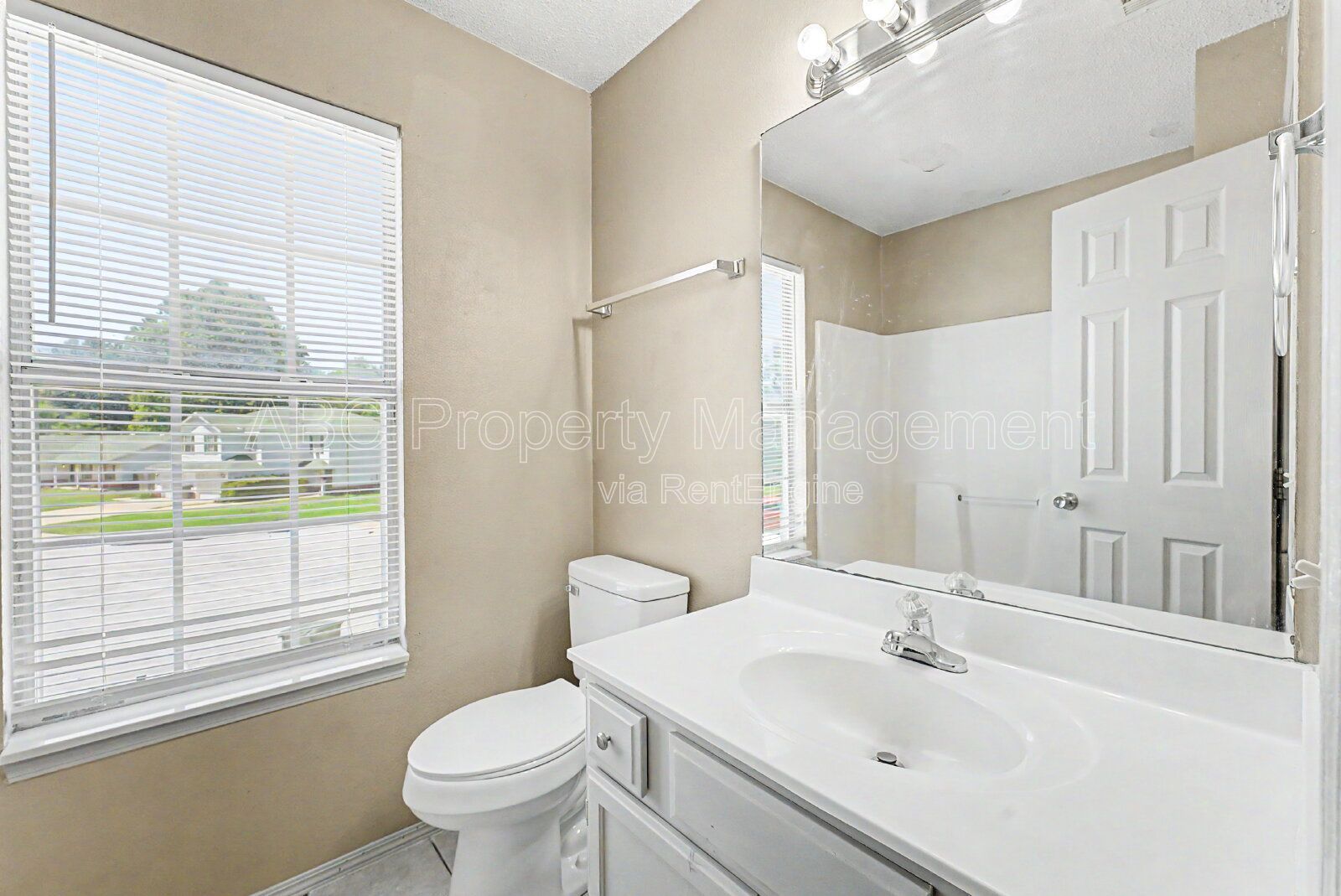 Gallery Image 18
