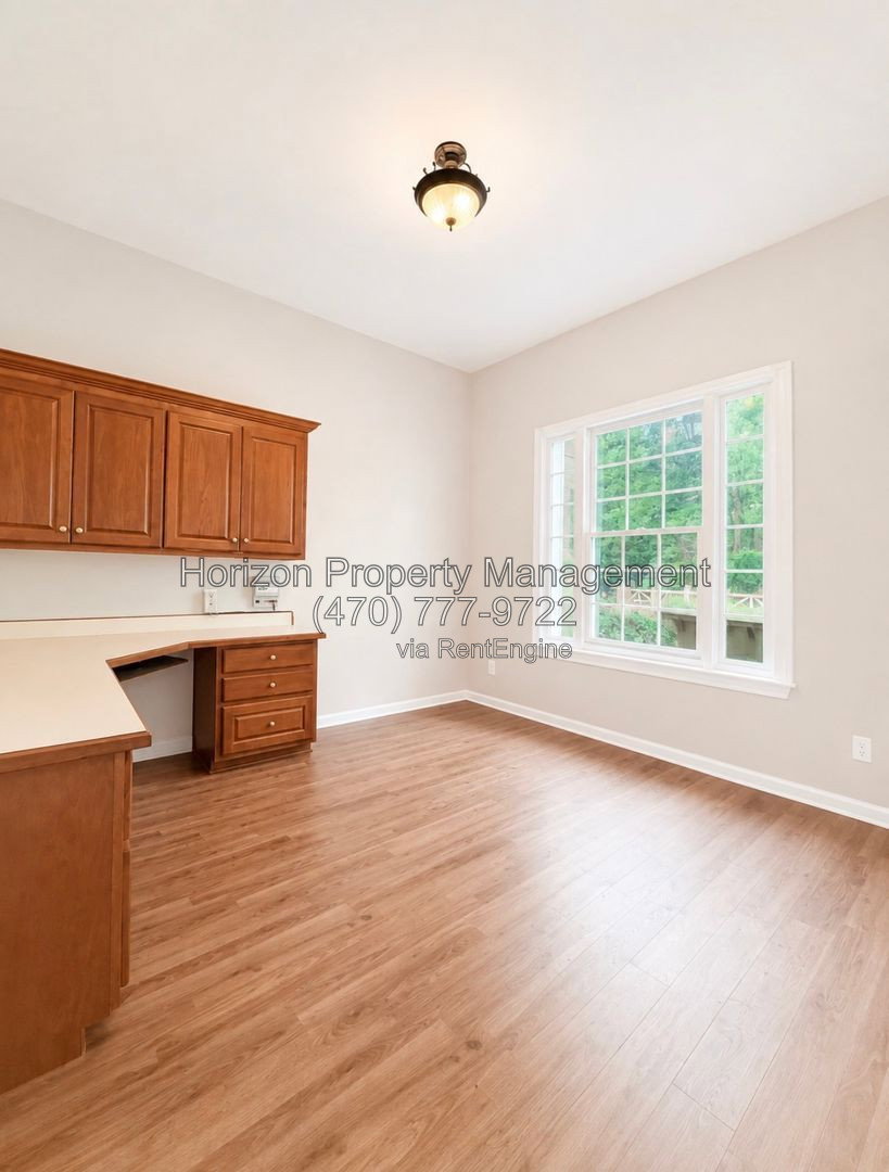 Gallery Image 16