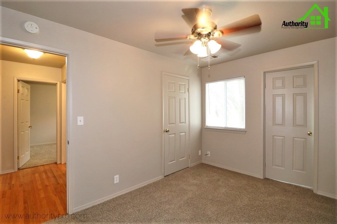 Gallery Image 19