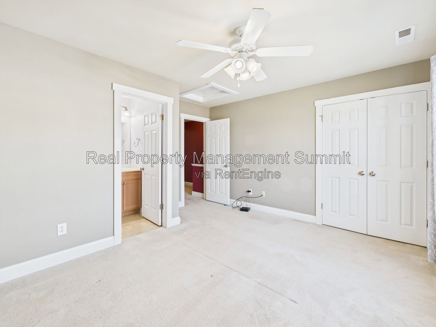 Gallery Image 19