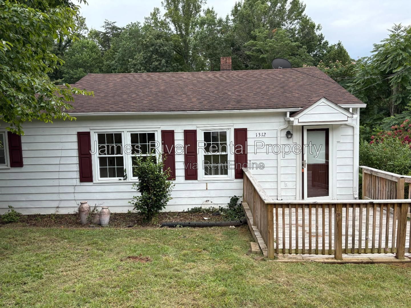 Gallery Image 0
