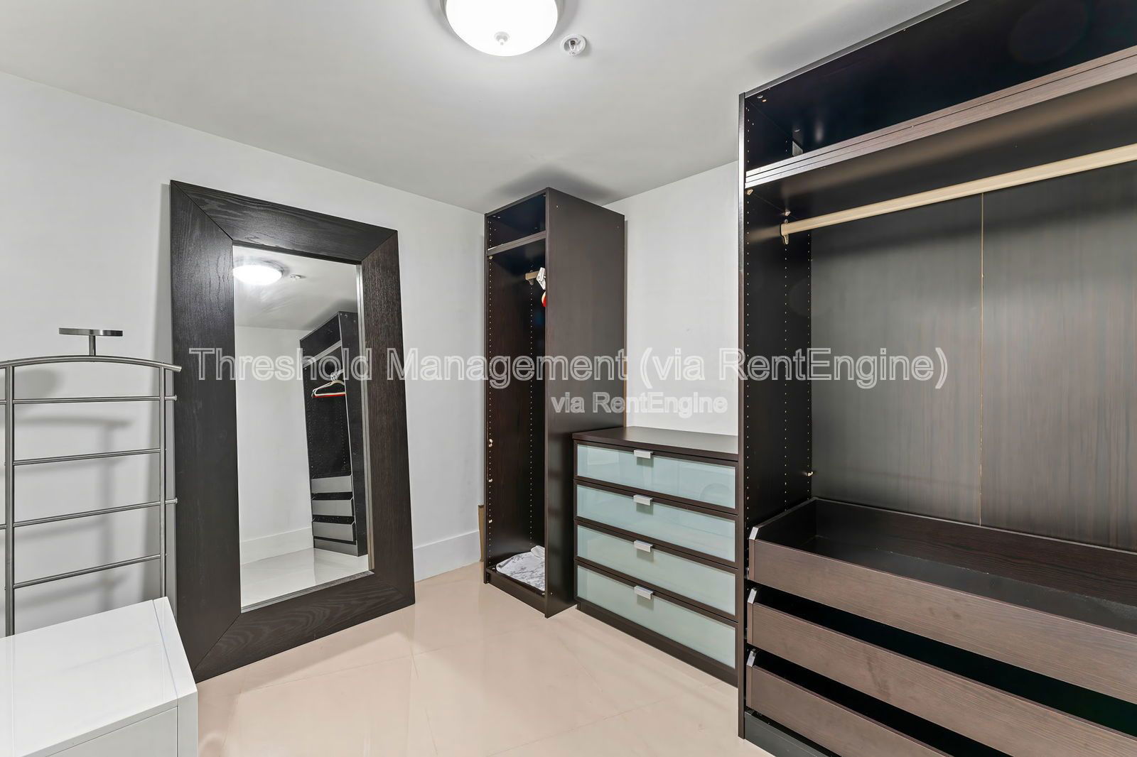 Gallery Image 33