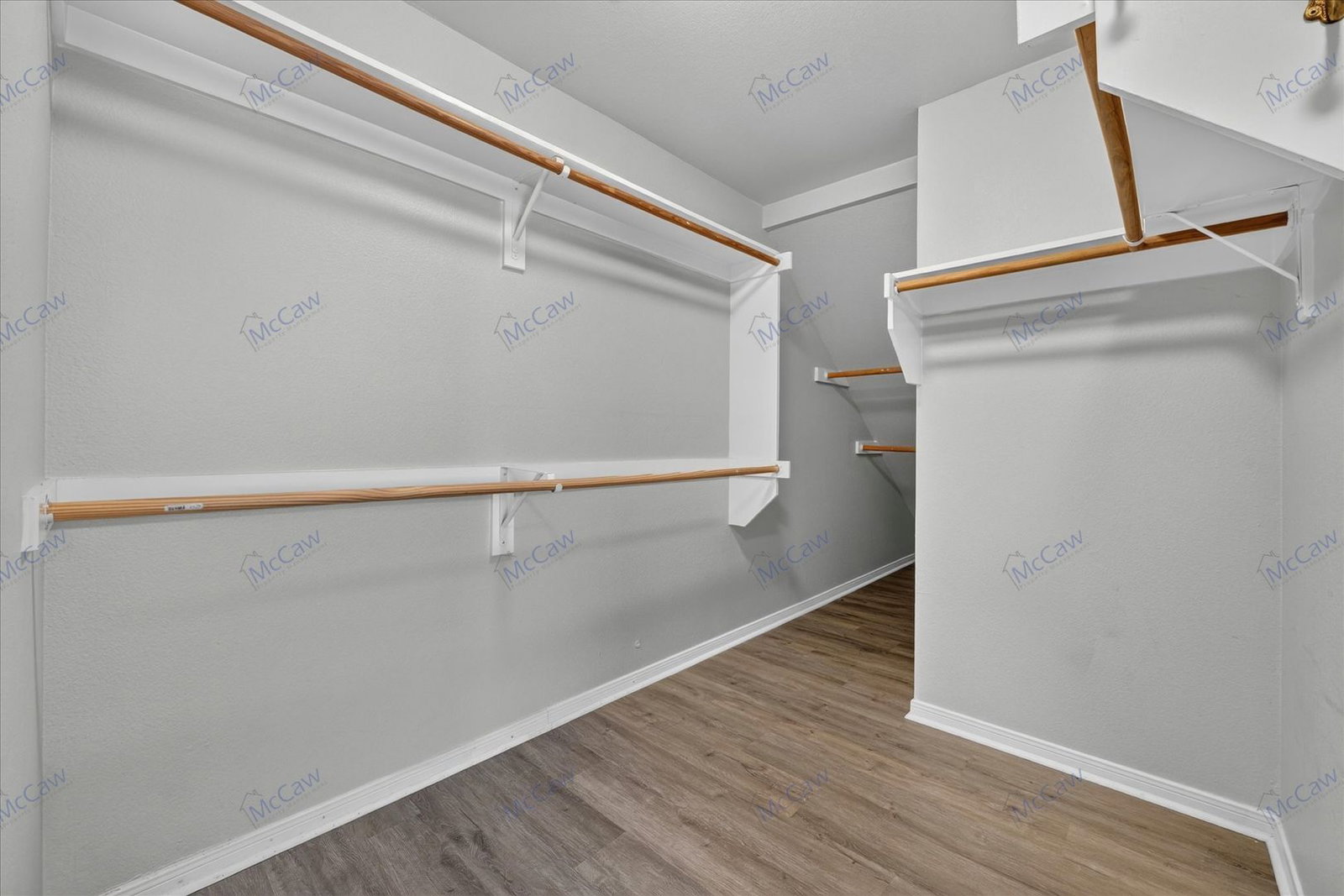 Gallery Image 19