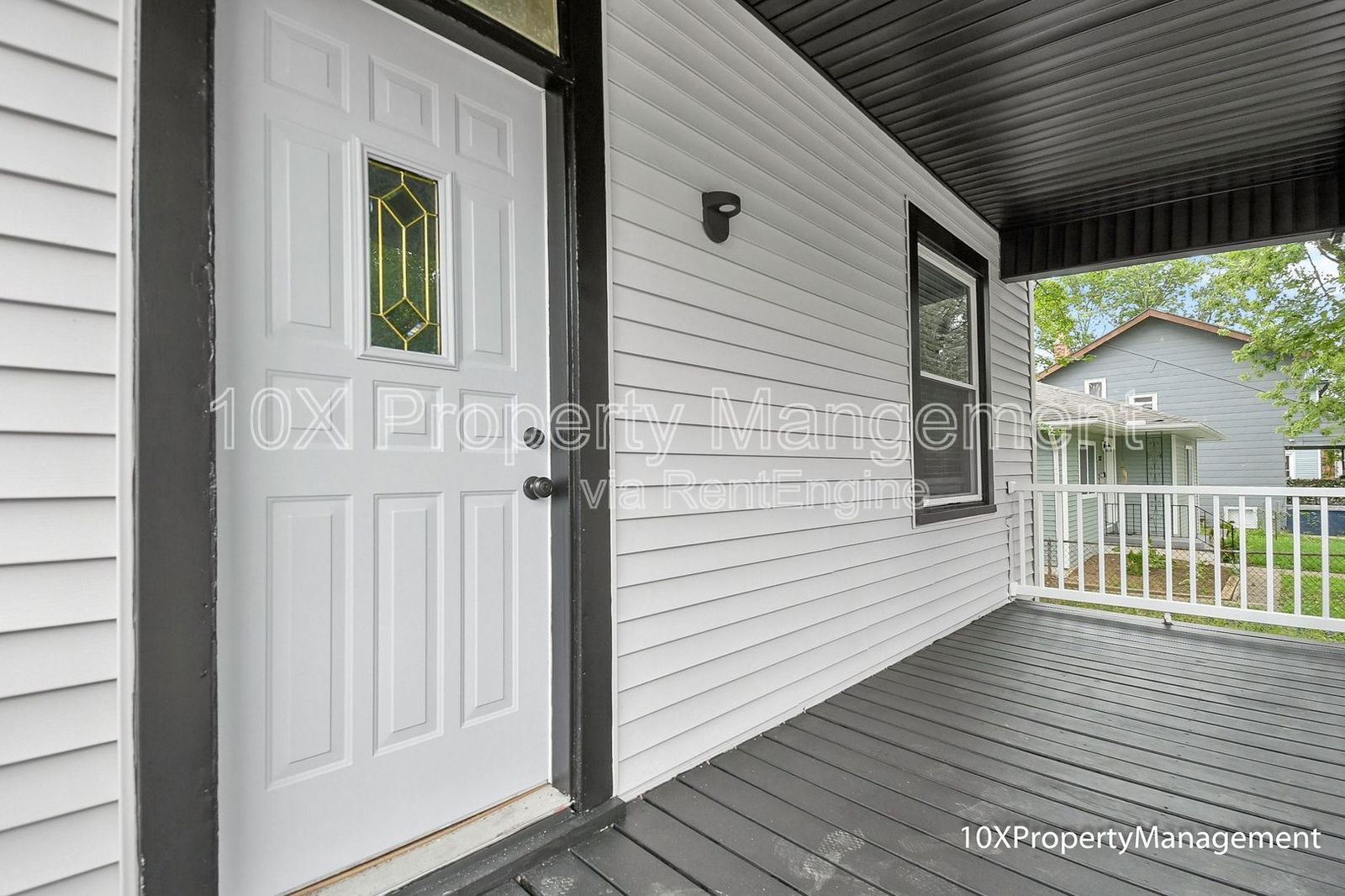 Gallery Image 18