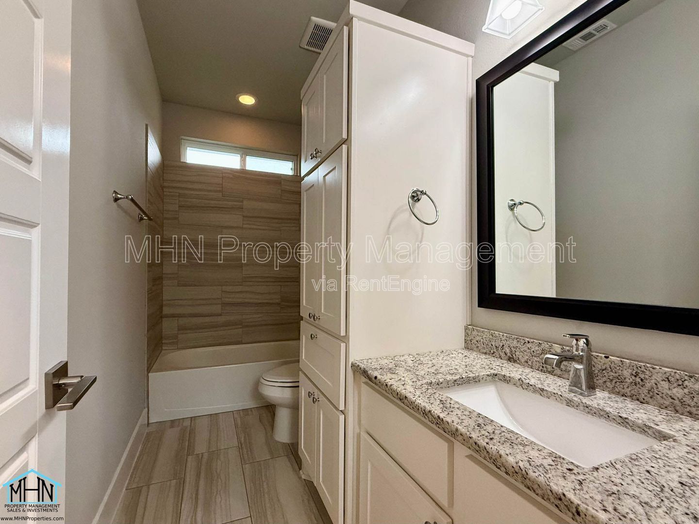 Gallery Image 16
