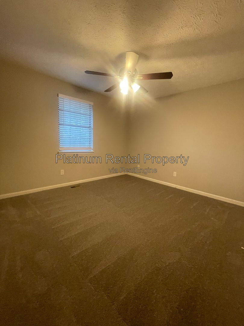 Gallery Image 17