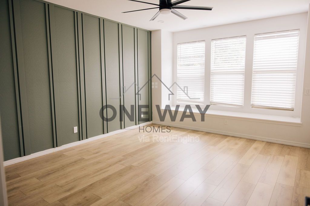 Gallery Image 17