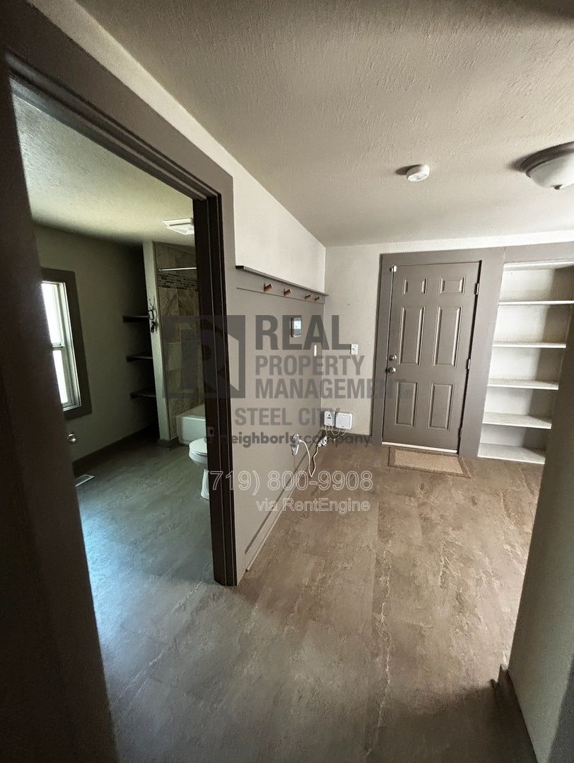 Gallery Image 13