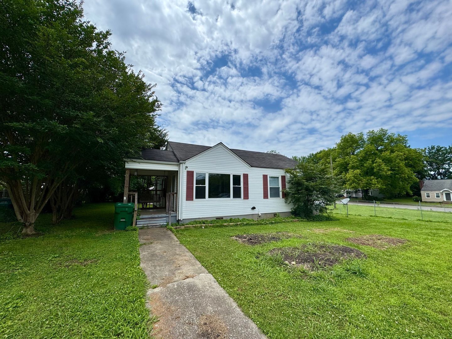 Gallery Image 0