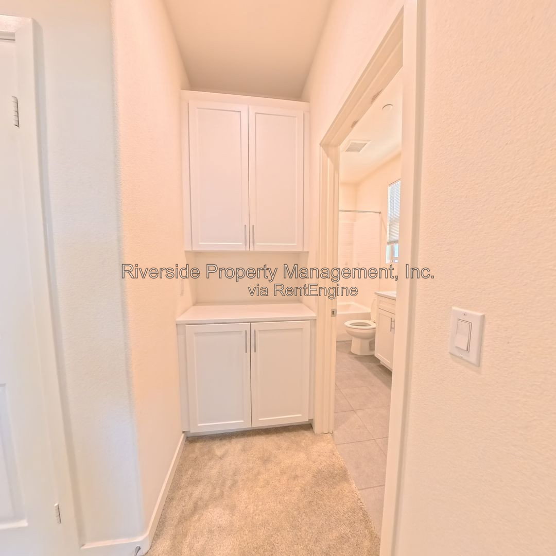 Gallery Image 31