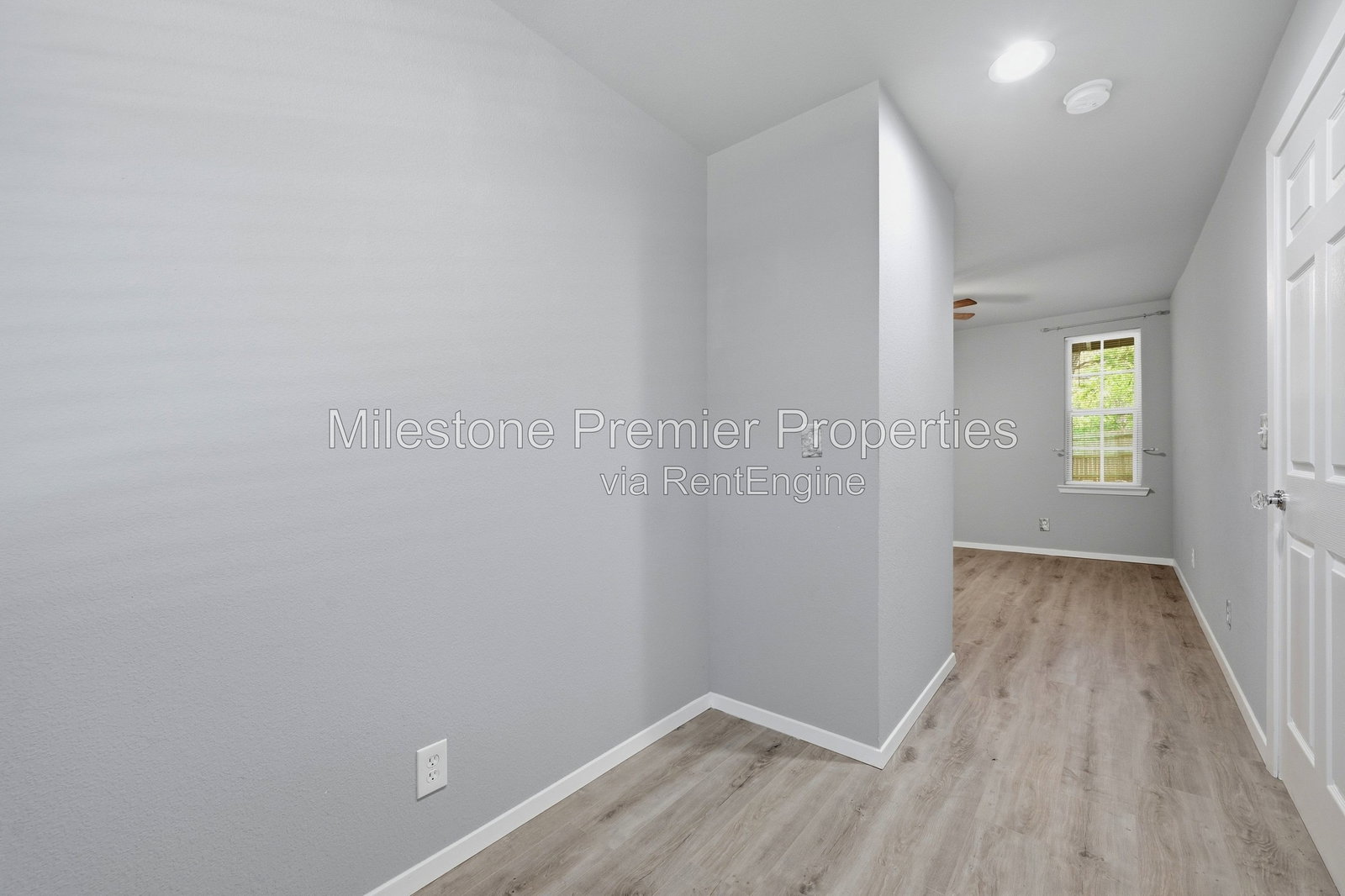 Gallery Image 19