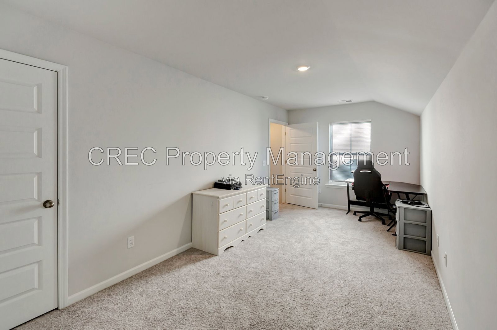 Gallery Image 19