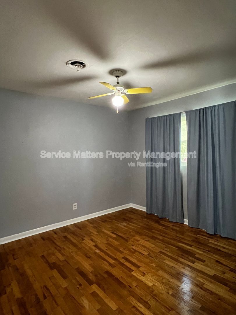 Gallery Image 15