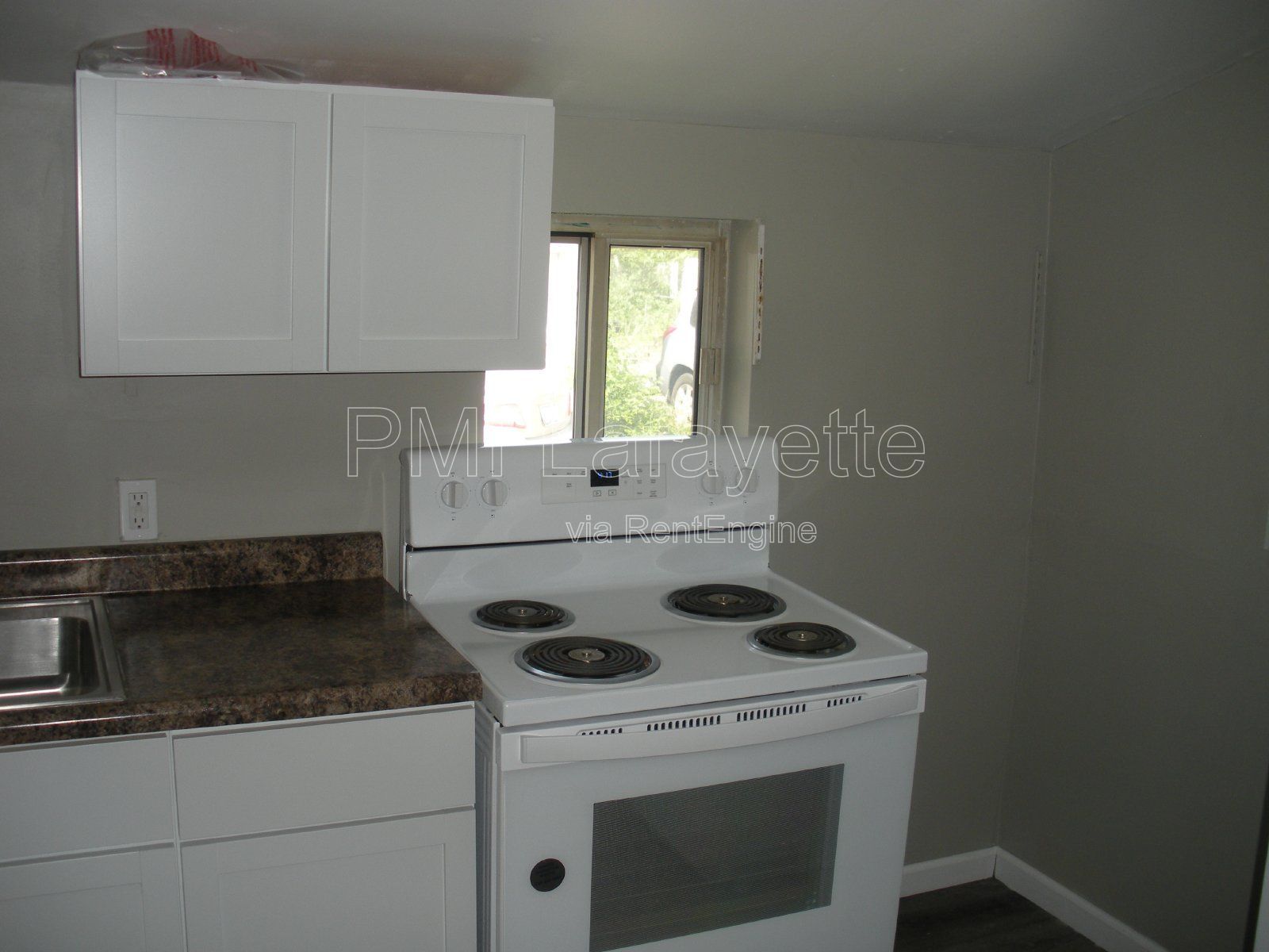Gallery Image 0