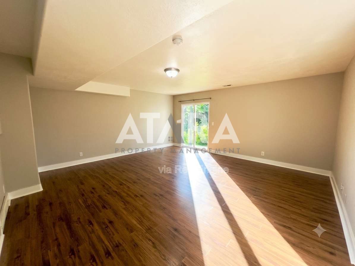 Gallery Image 31