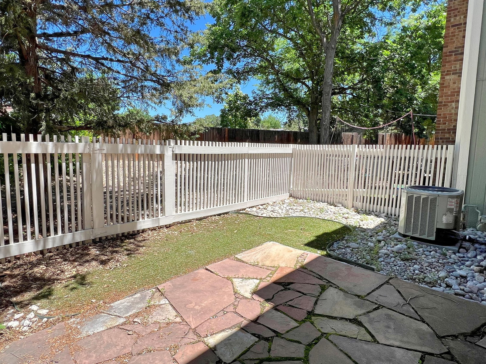 Gallery Image 15