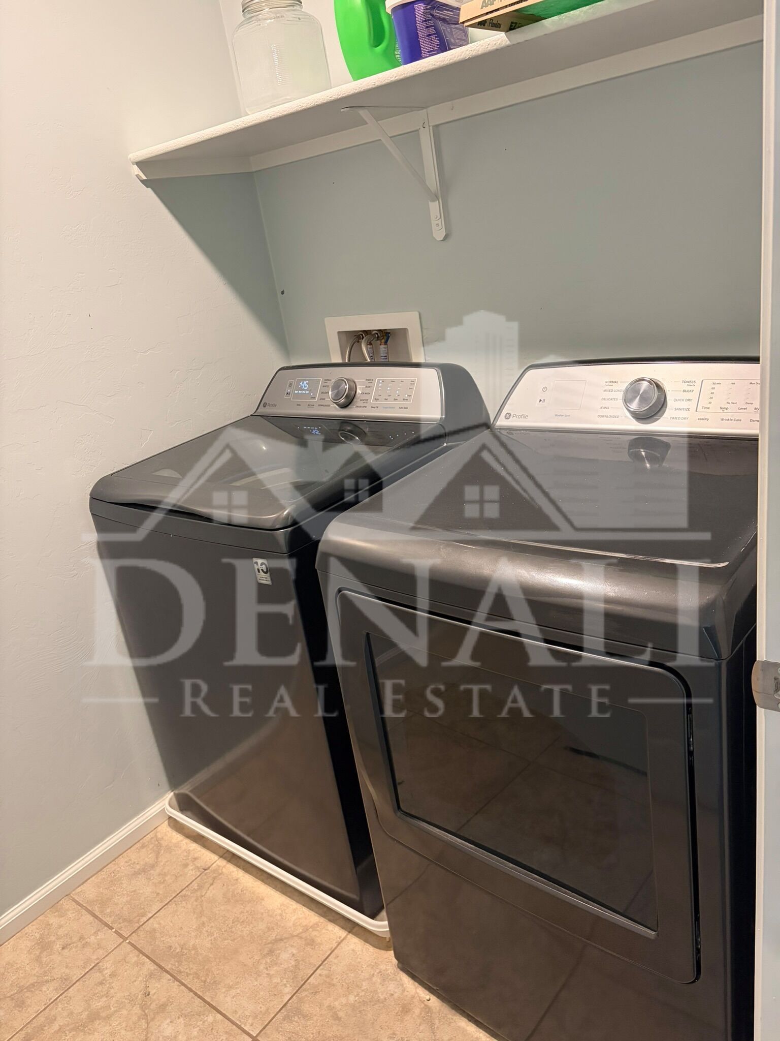 Gallery Image 16