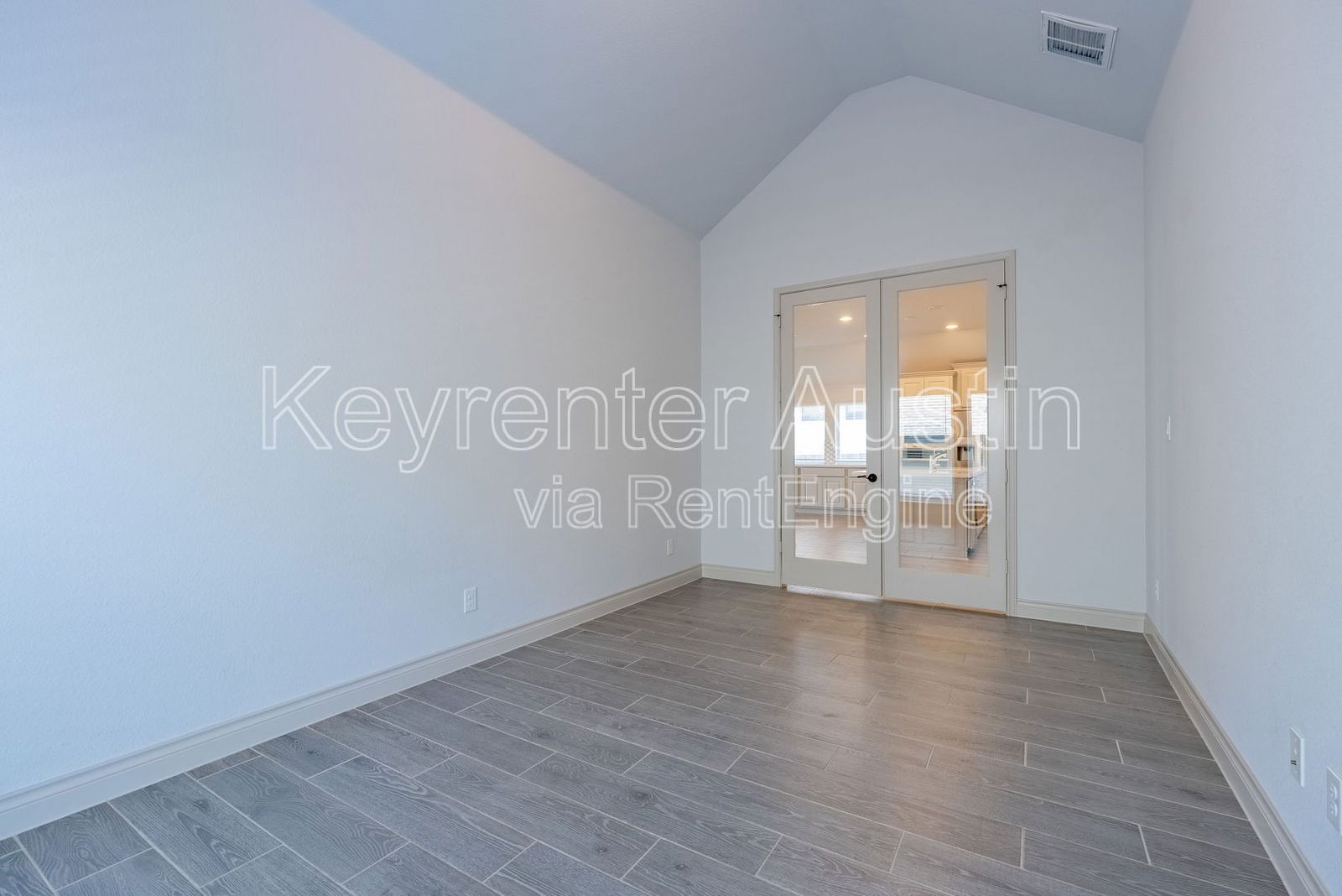 Gallery Image 19