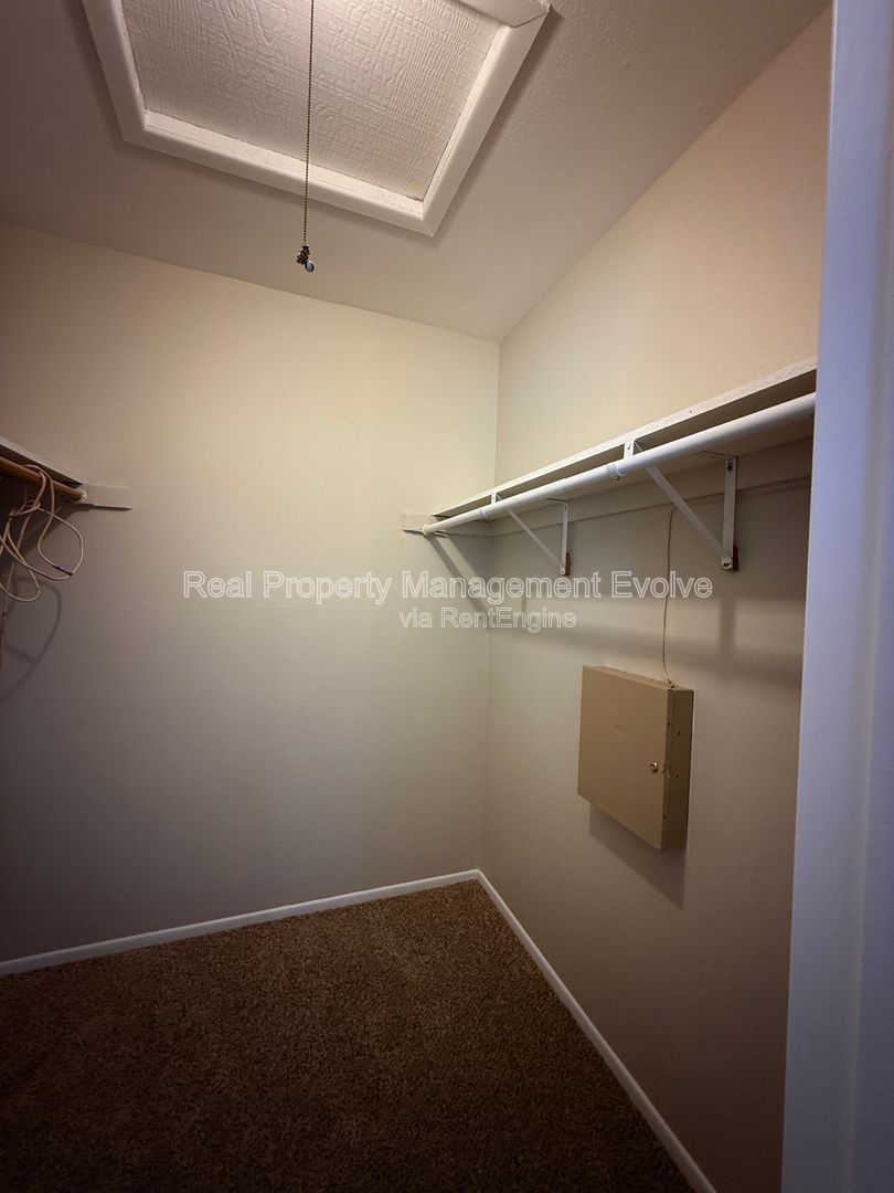 Gallery Image 21