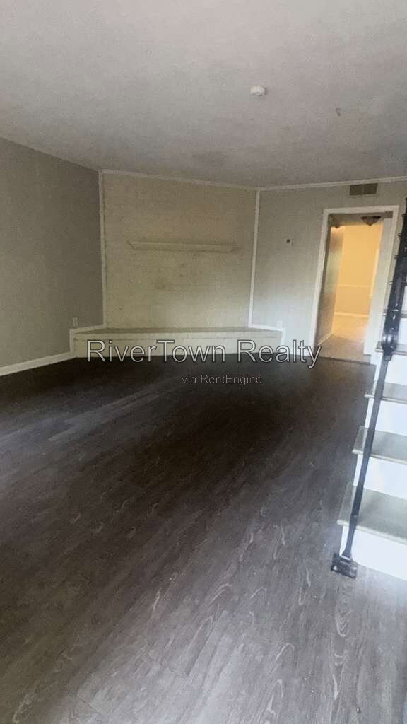Gallery Image 19