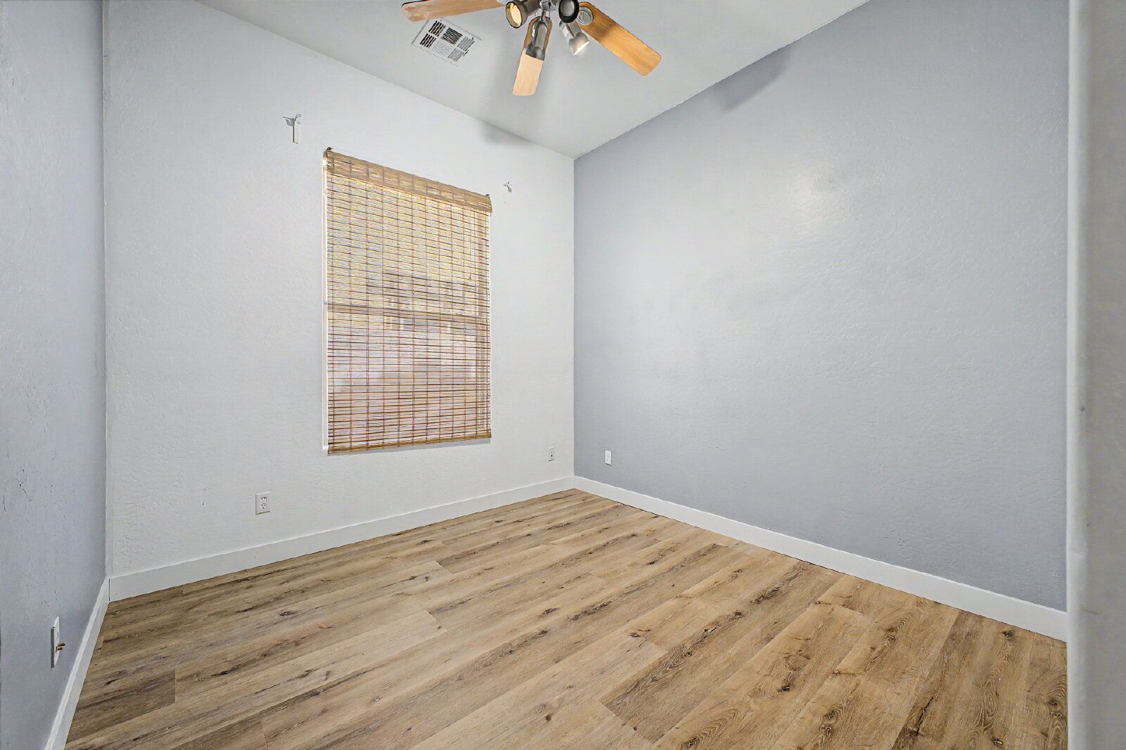 Gallery Image 19