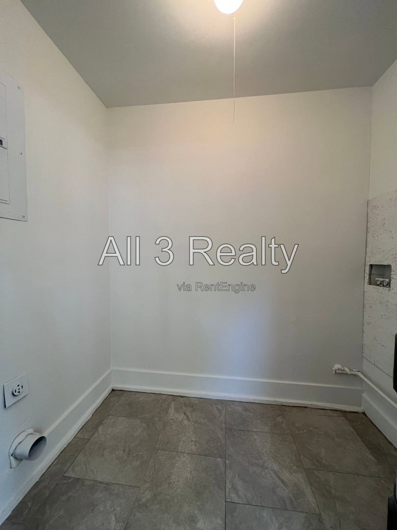 Gallery Image 25