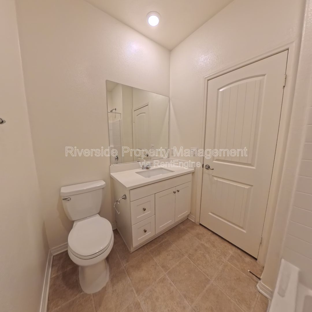 Gallery Image 18
