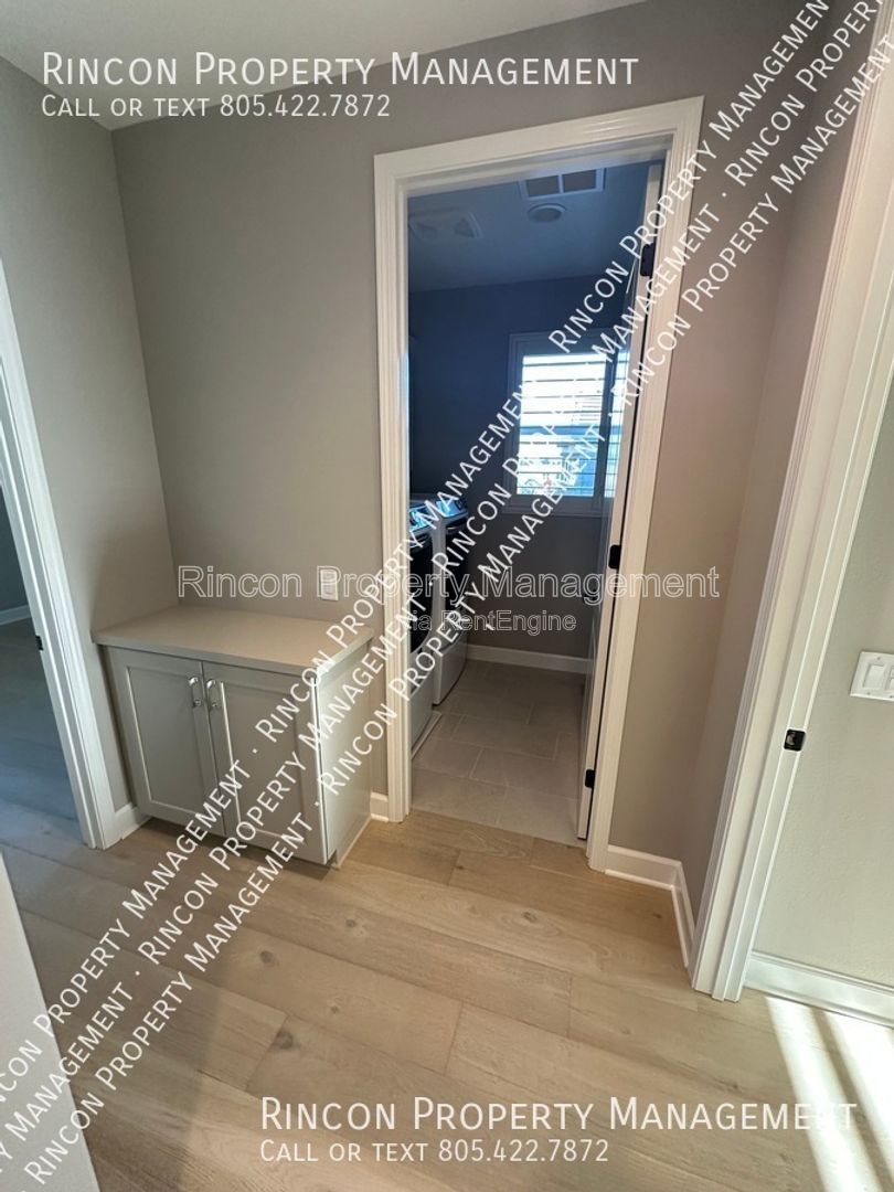 Gallery Image 18