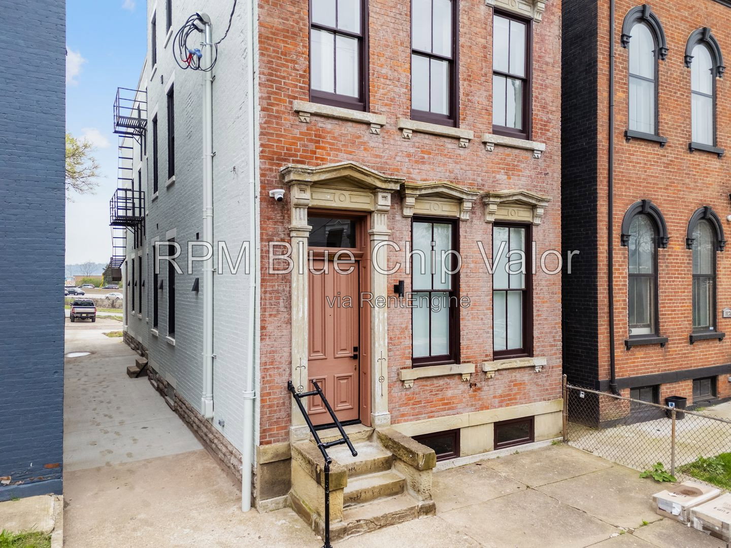 Gallery Image 19