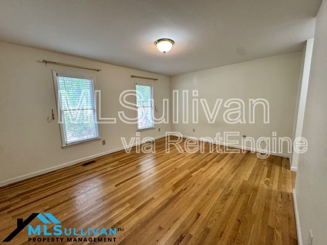 Gallery Image 17
