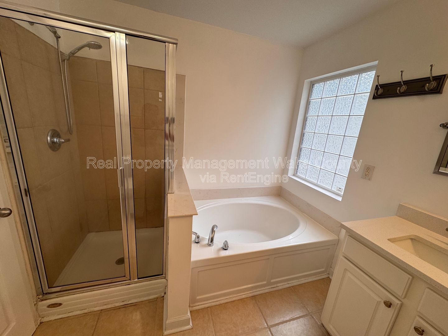 Gallery Image 18