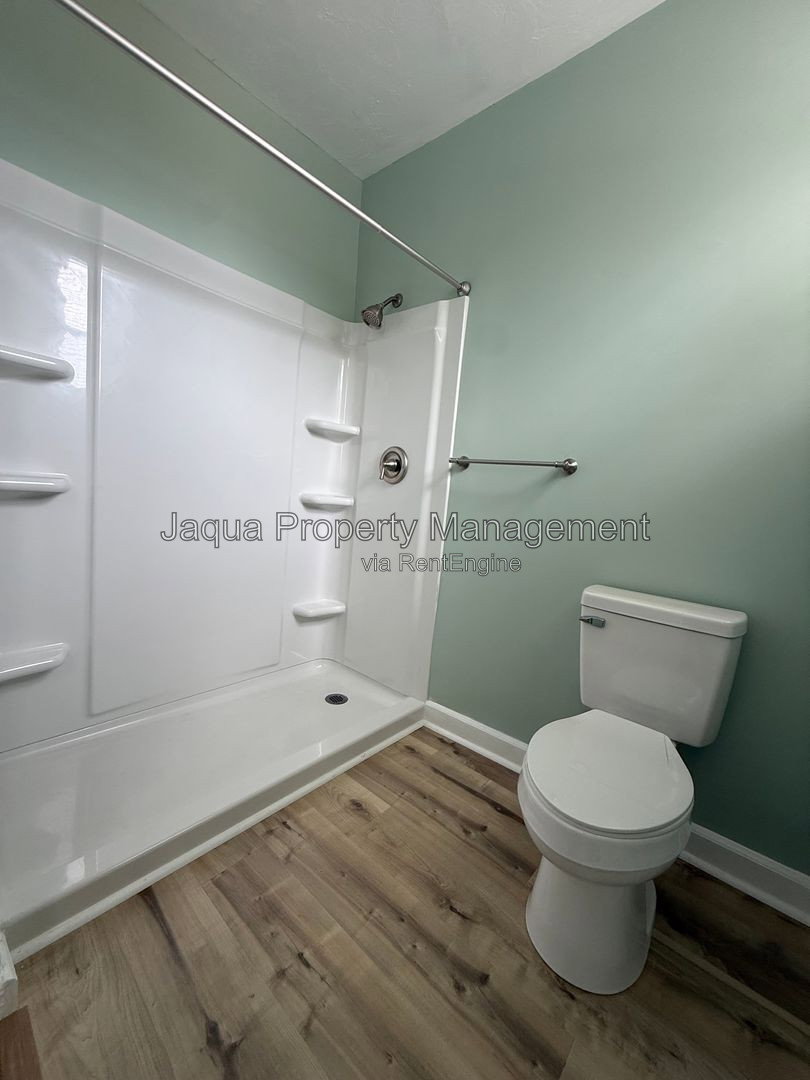 Gallery Image 18