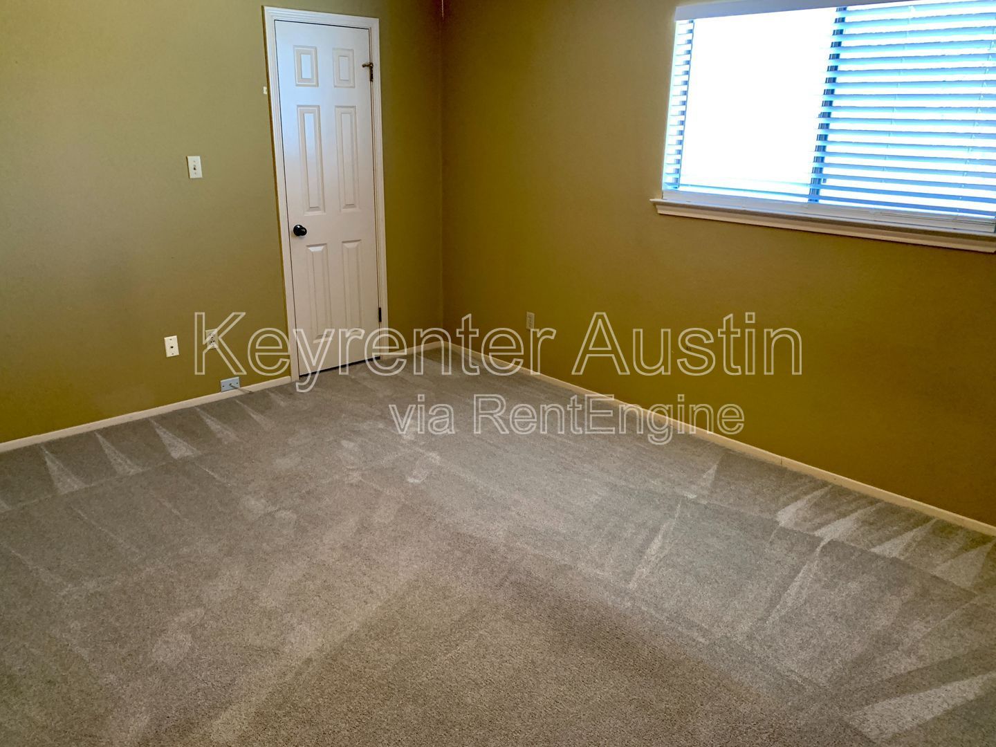 Gallery Image 18