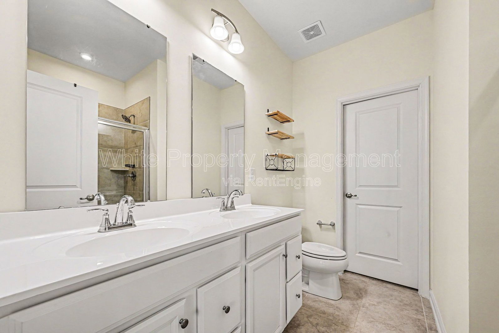 Gallery Image 18