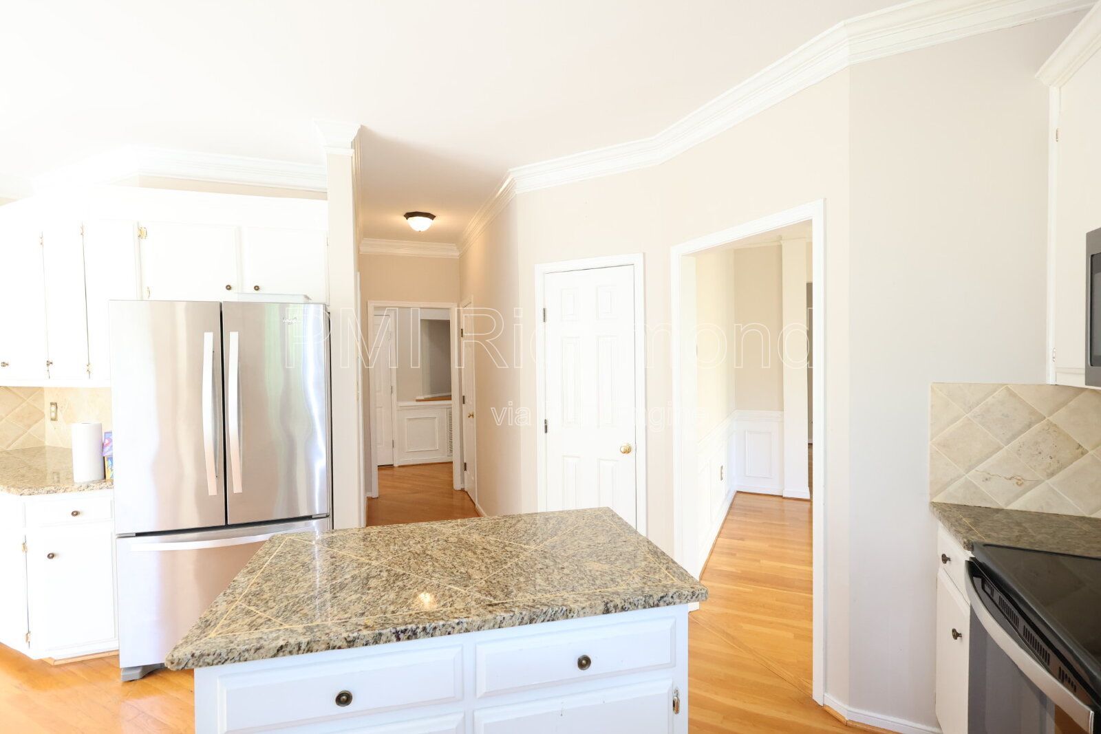 Gallery Image 14