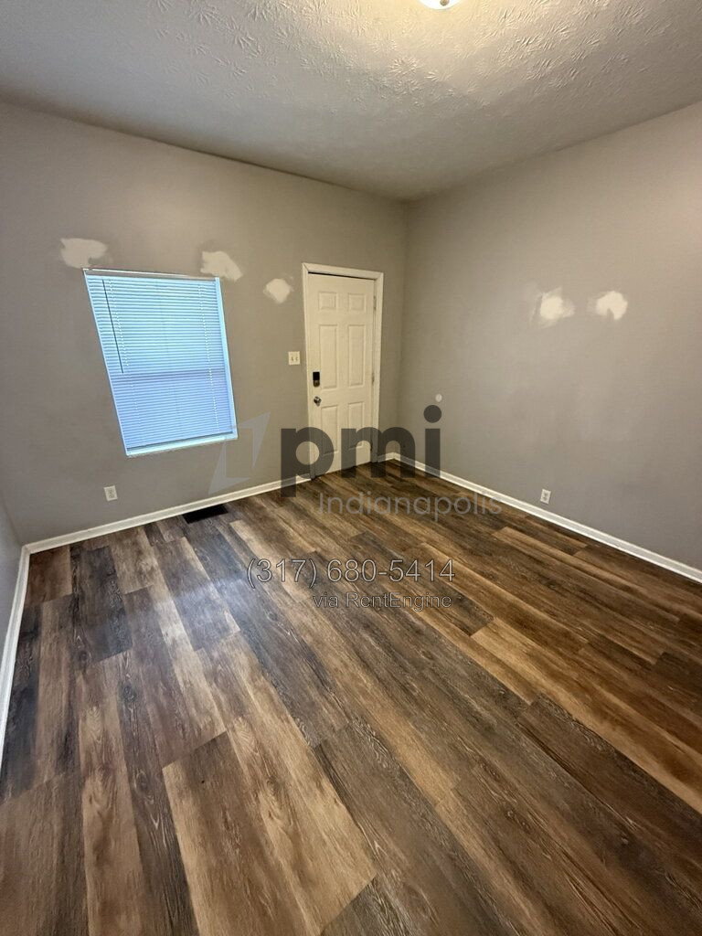 Gallery Image 22
