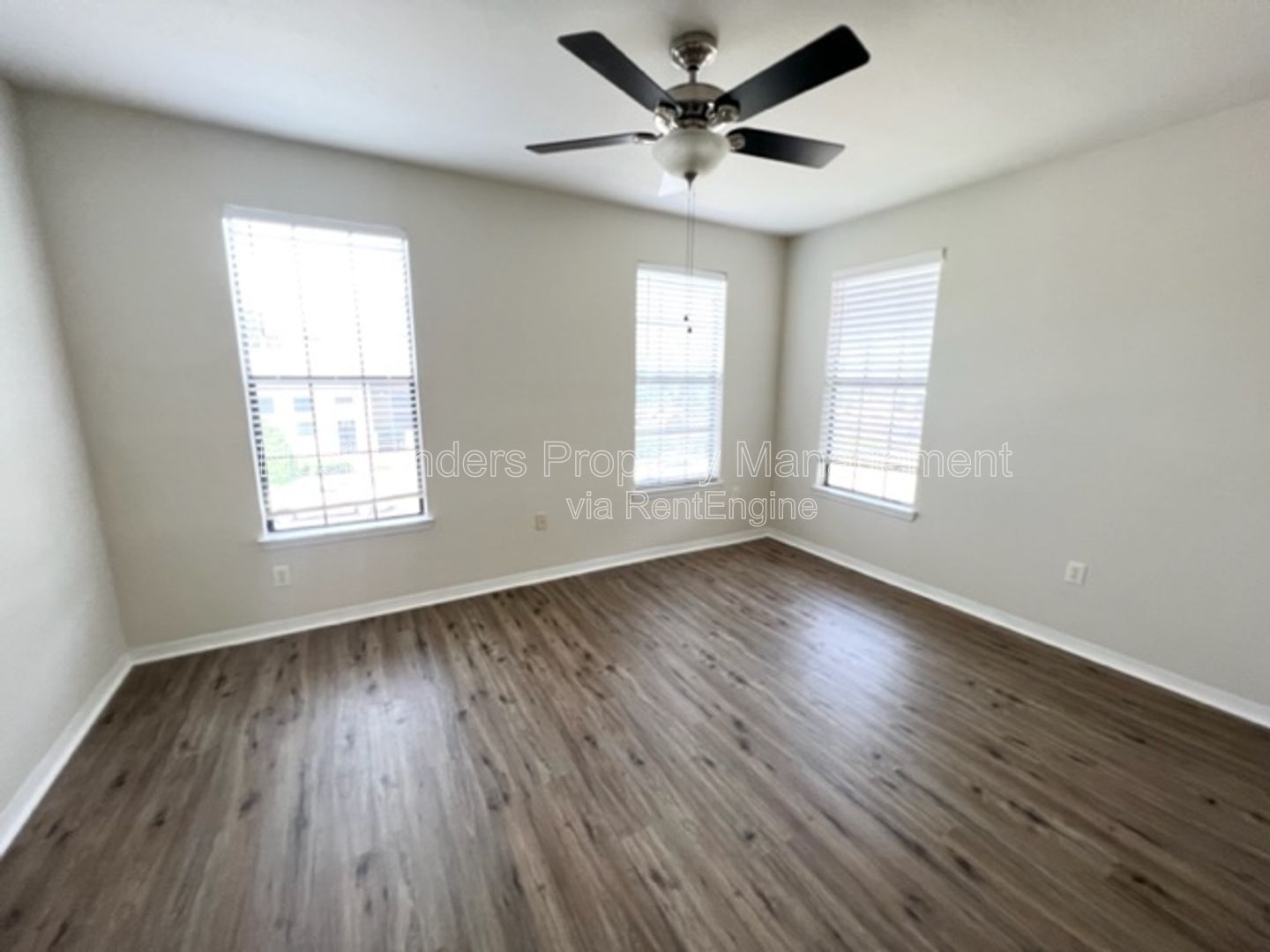 Gallery Image 20