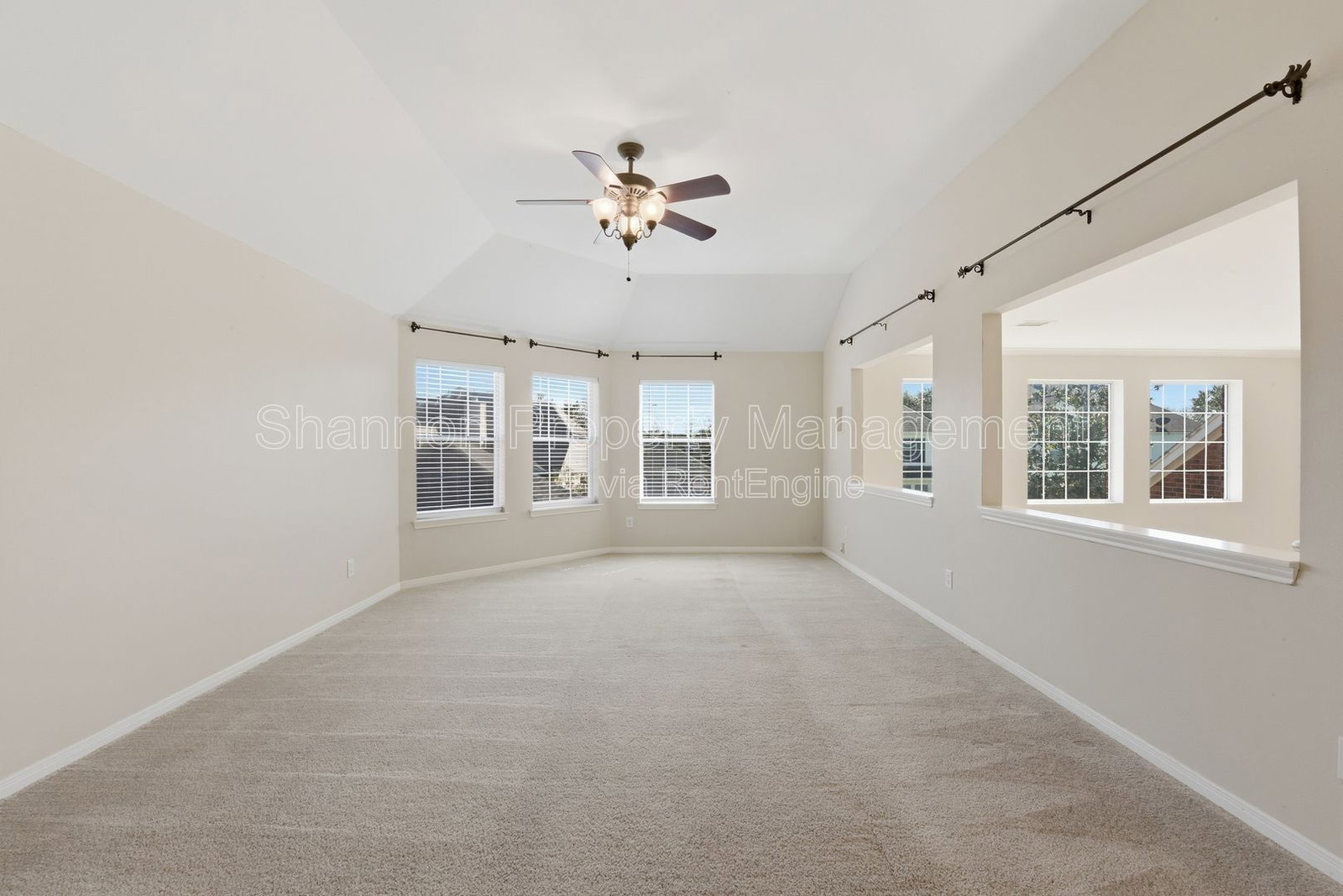 Gallery Image 40