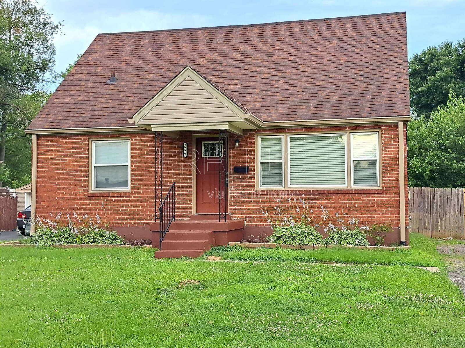 Gallery Image 13
