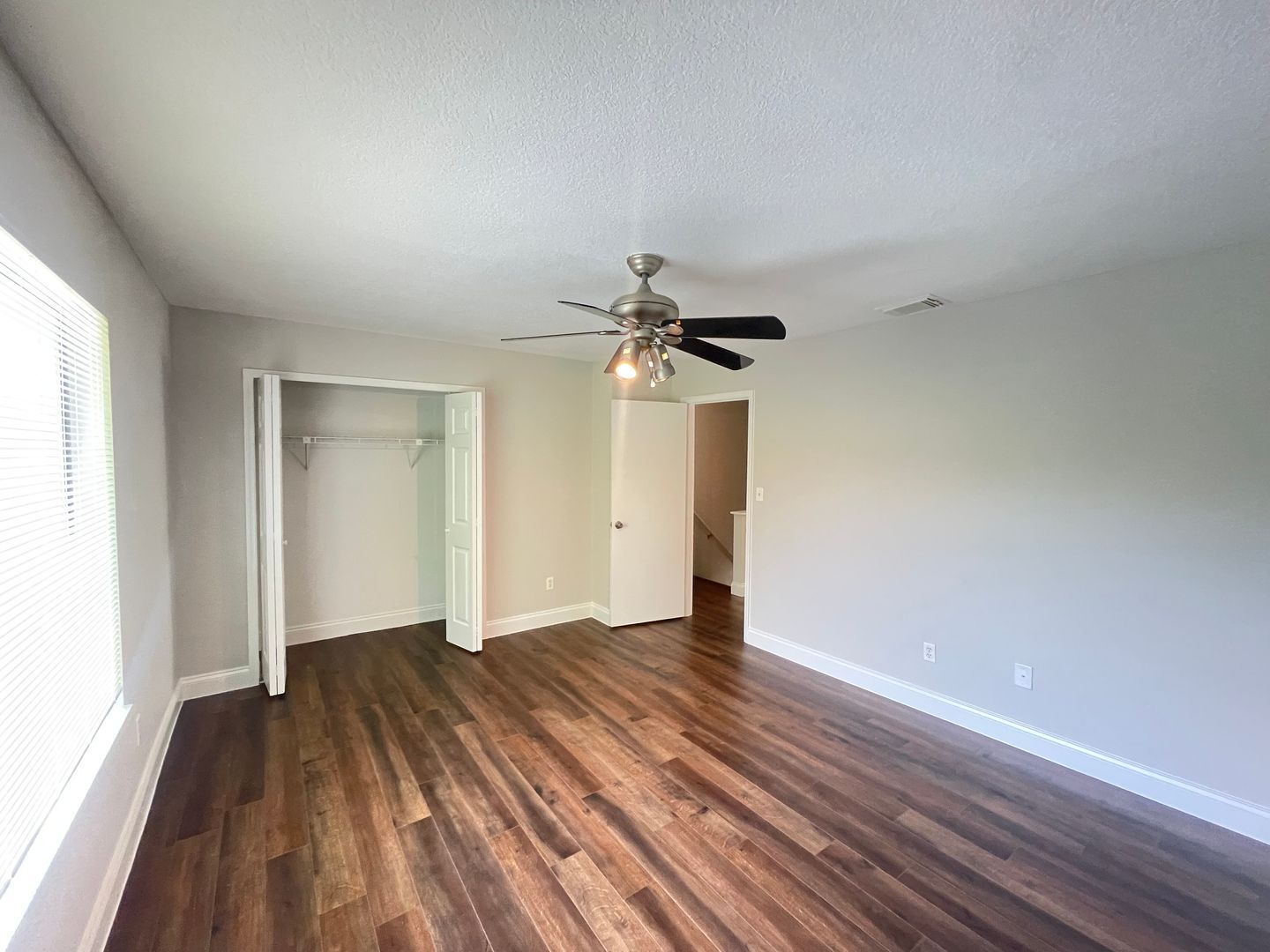 Gallery Image 20