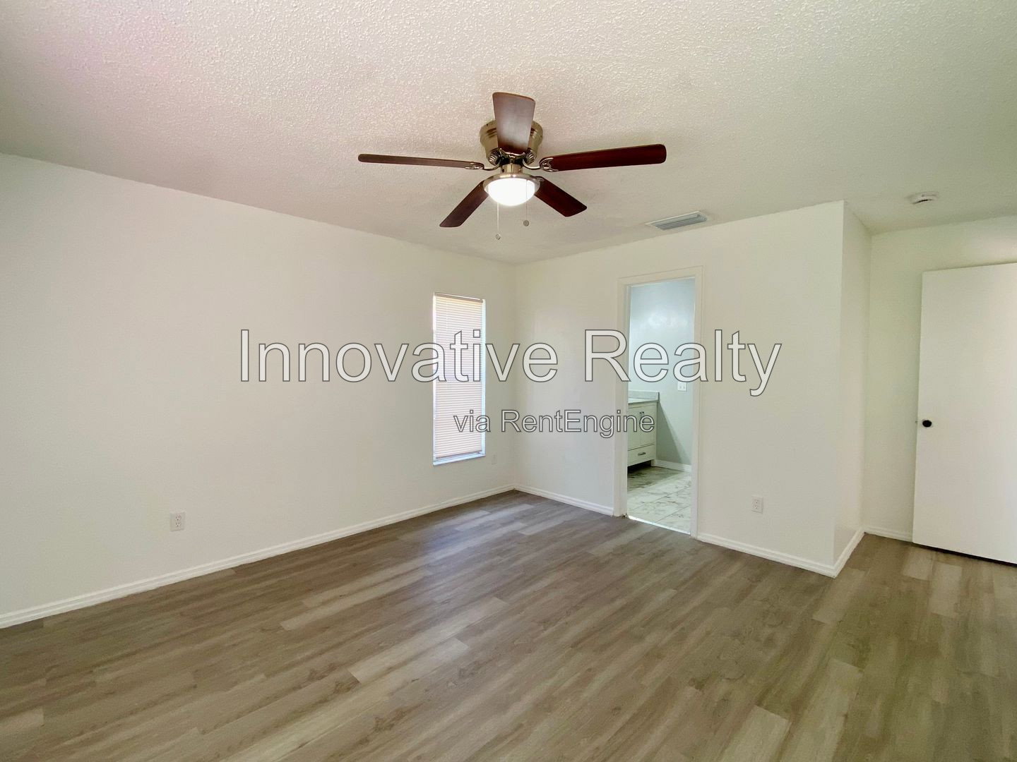 Gallery Image 20