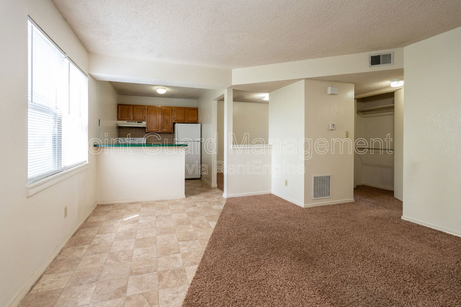Gallery Image 0
