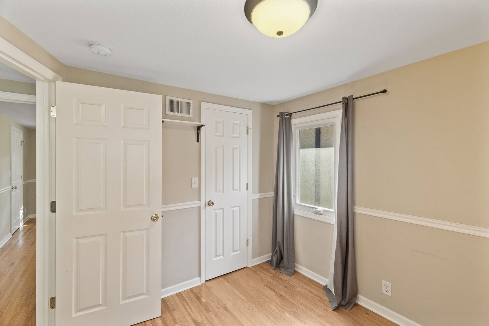 Gallery Image 12