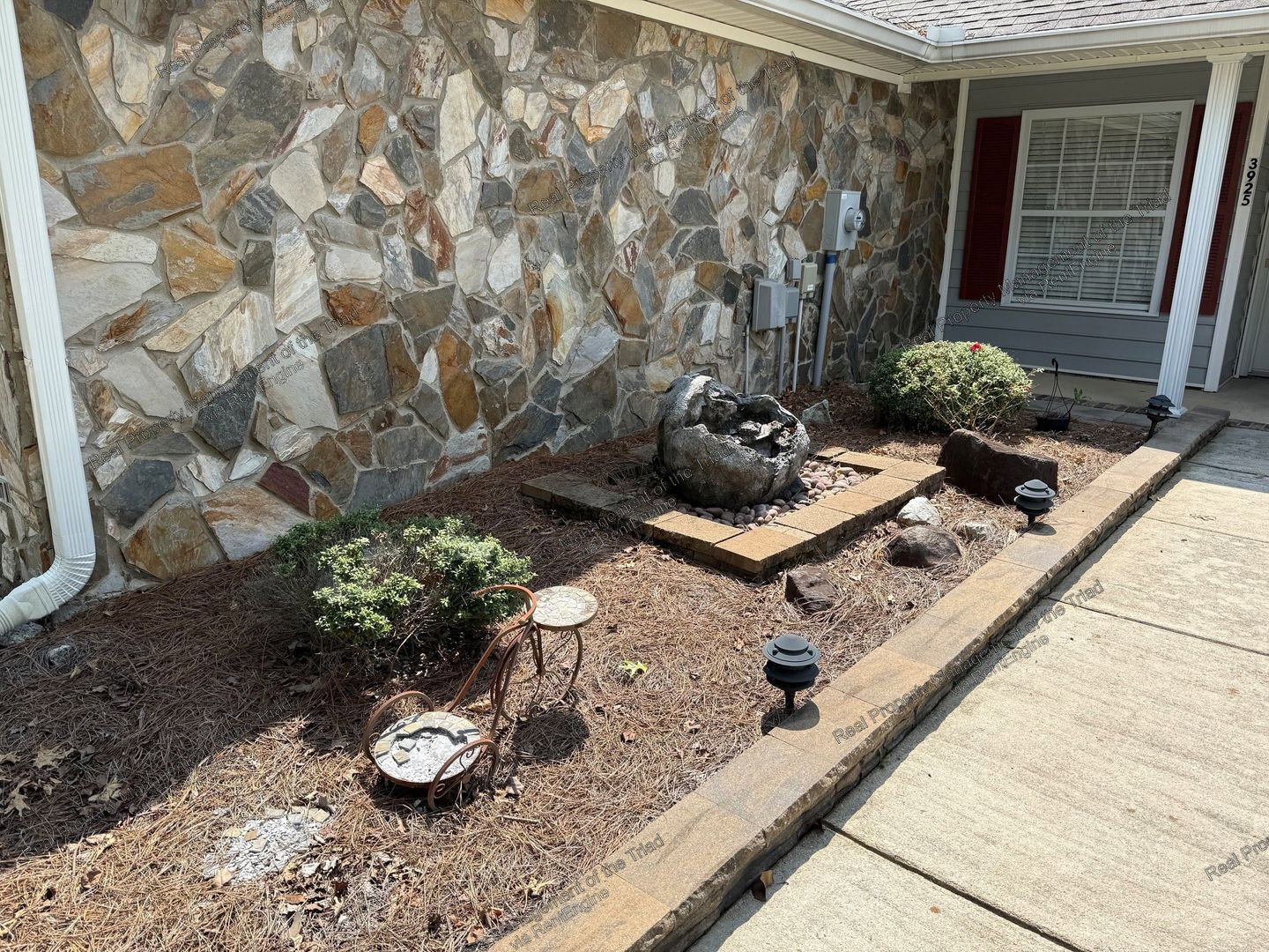 Gallery Image 16