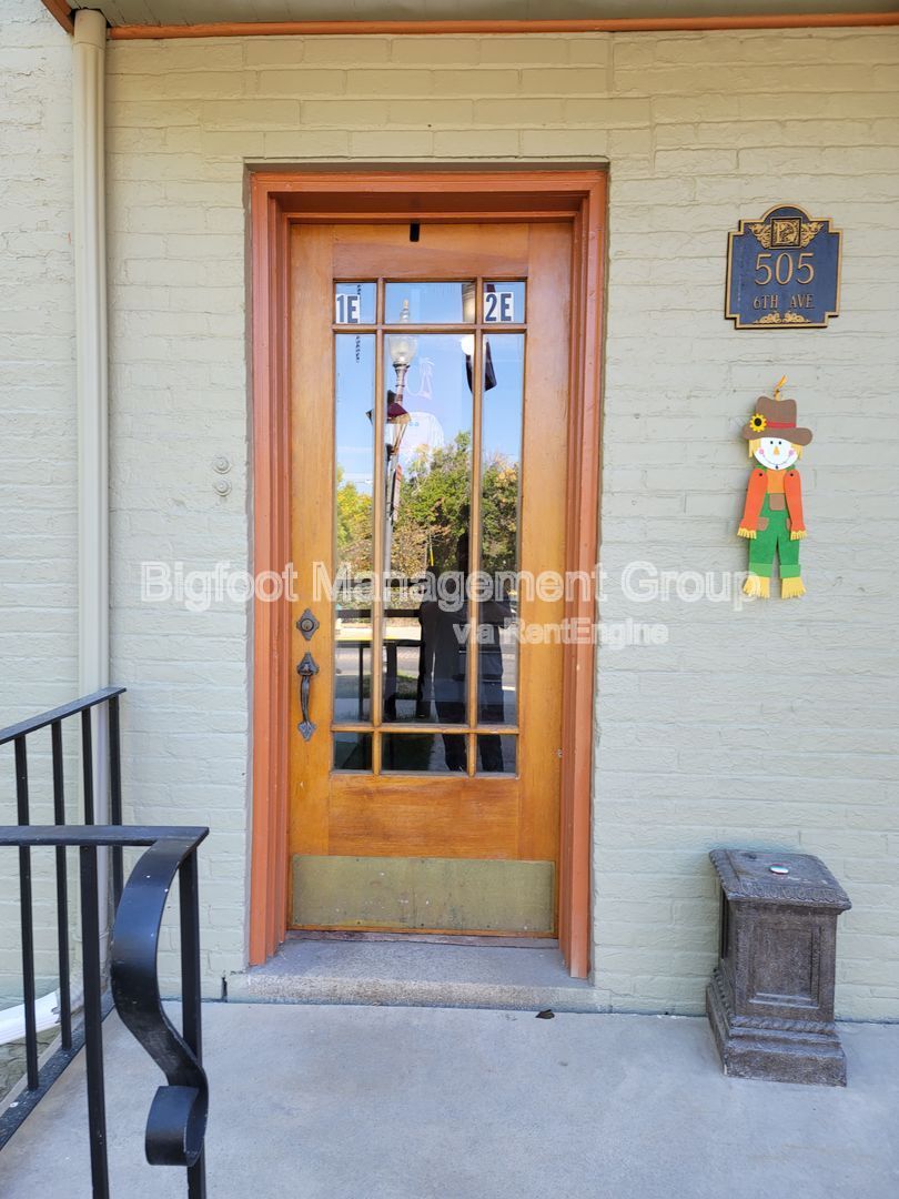 Gallery Image 1