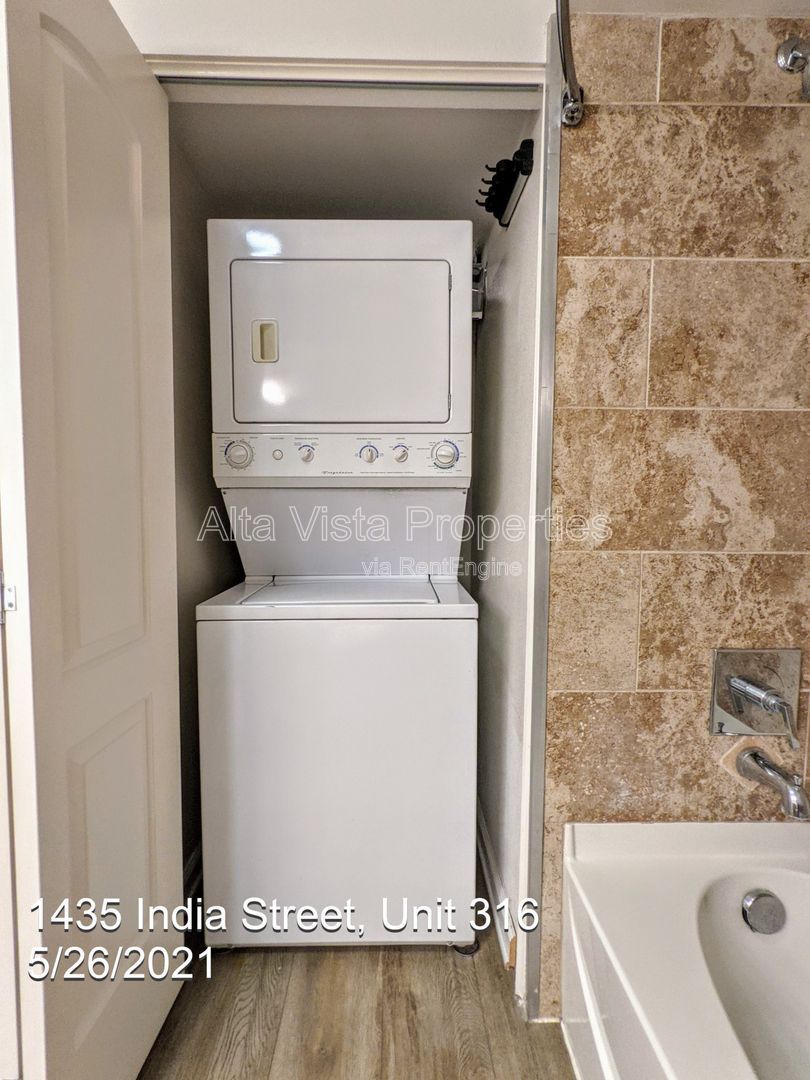 Gallery Image 11