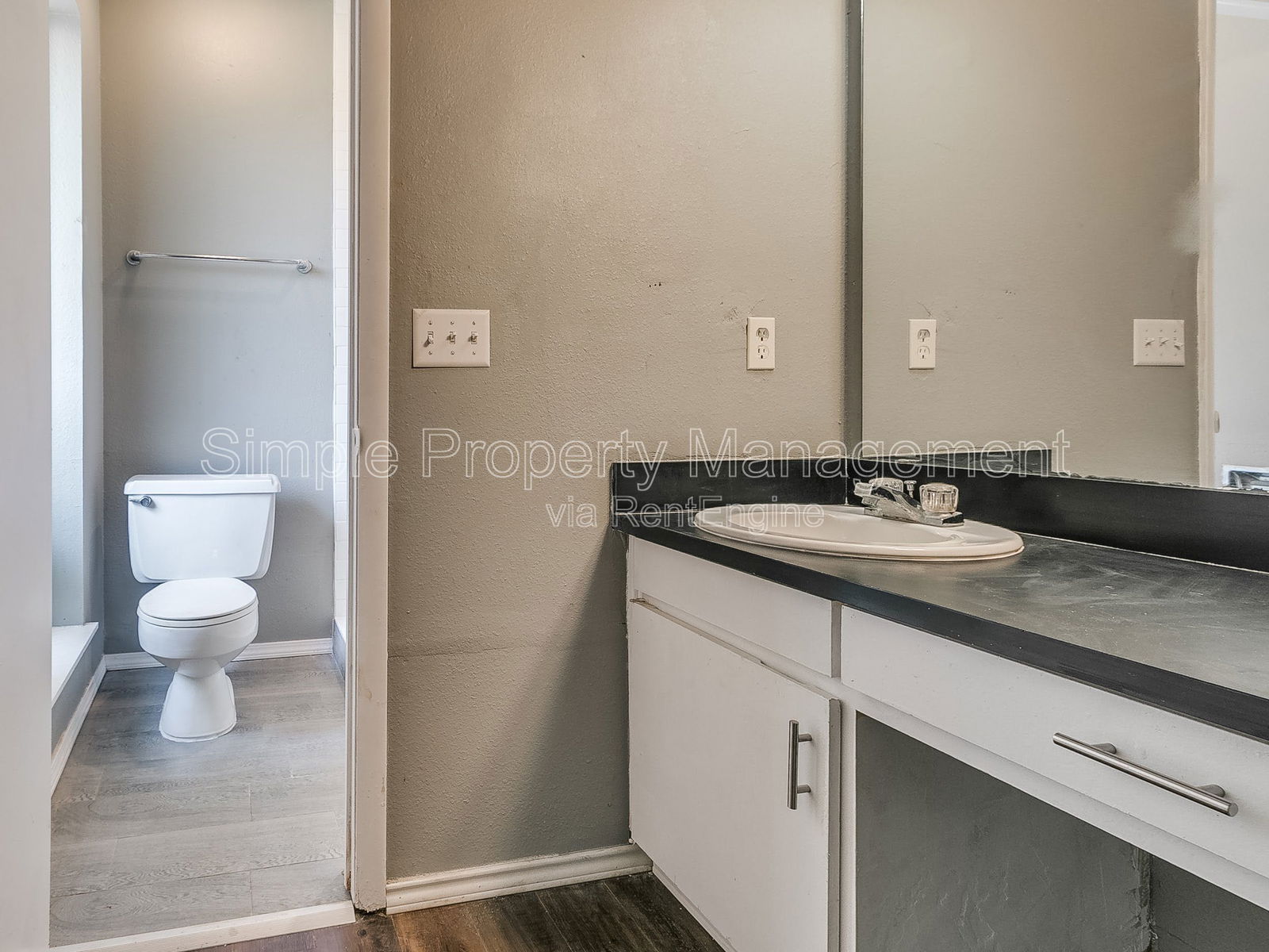 Gallery Image 17