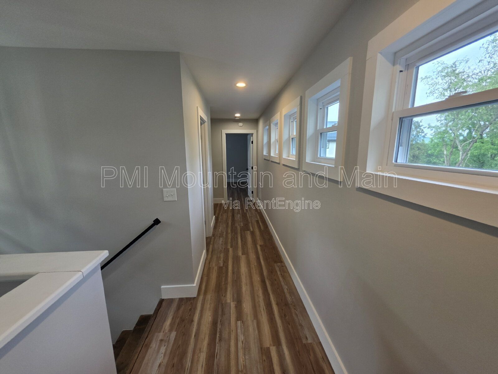Gallery Image 34