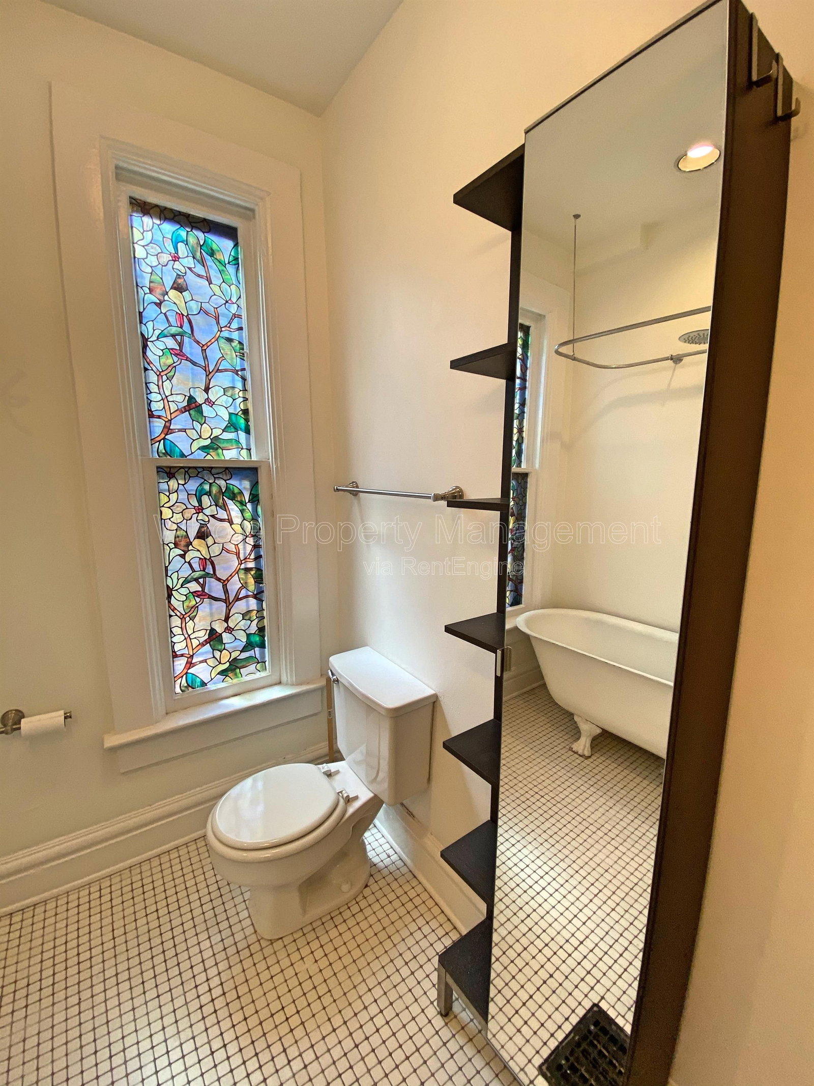 Gallery Image 13